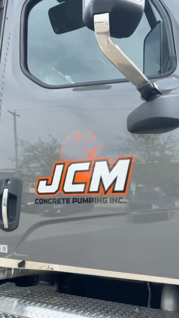DELIVERED. 🔥🚚
Another brand new 38M 5-section boom delivered by Concord Concrete Pumps to JCM — mounted on a powerful Western Star and ready to work. 💪🚧
Built for reach, reliability, and performance under pressure.
Another beast officially leaving the yard.
Thank you JCM for trusting Concord. 🤝
👇 Would you run this setup? #concordconcretepump #concretepumping #westernstartrucks #boompump #38m